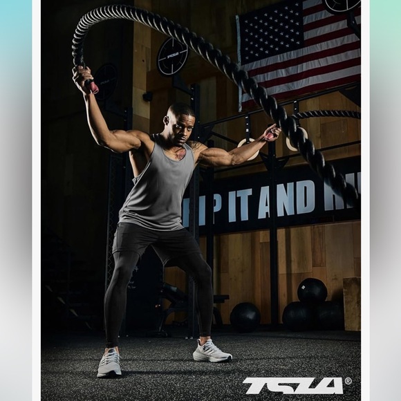 TSLA Men's Compression Pants, Cool Dry Workout Running Leggings with Pockets - Picture 4 of 11